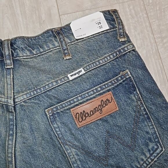 RARE Wrangler Destructed Loose Fit Jean size 29 32 Blue Country - Picture 2 of 10